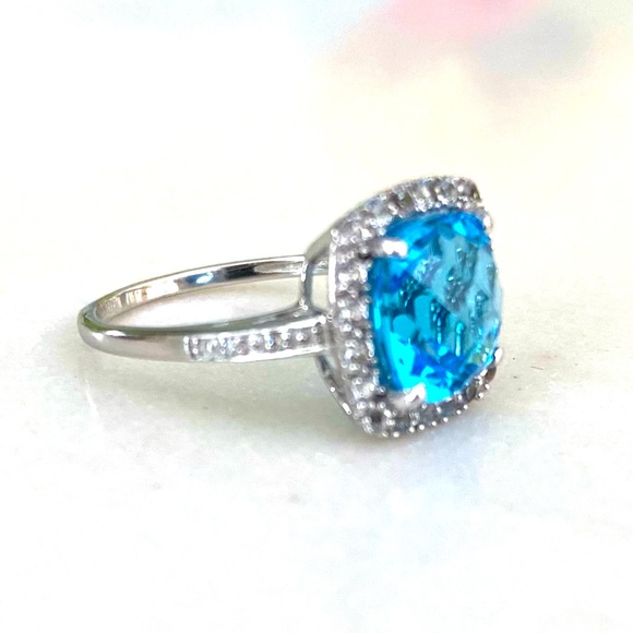 BRAND NEW Swiss Blue Topaz Diamond Halo Ring, 10k White Gold, Sz 6 - Picture 7 of 10